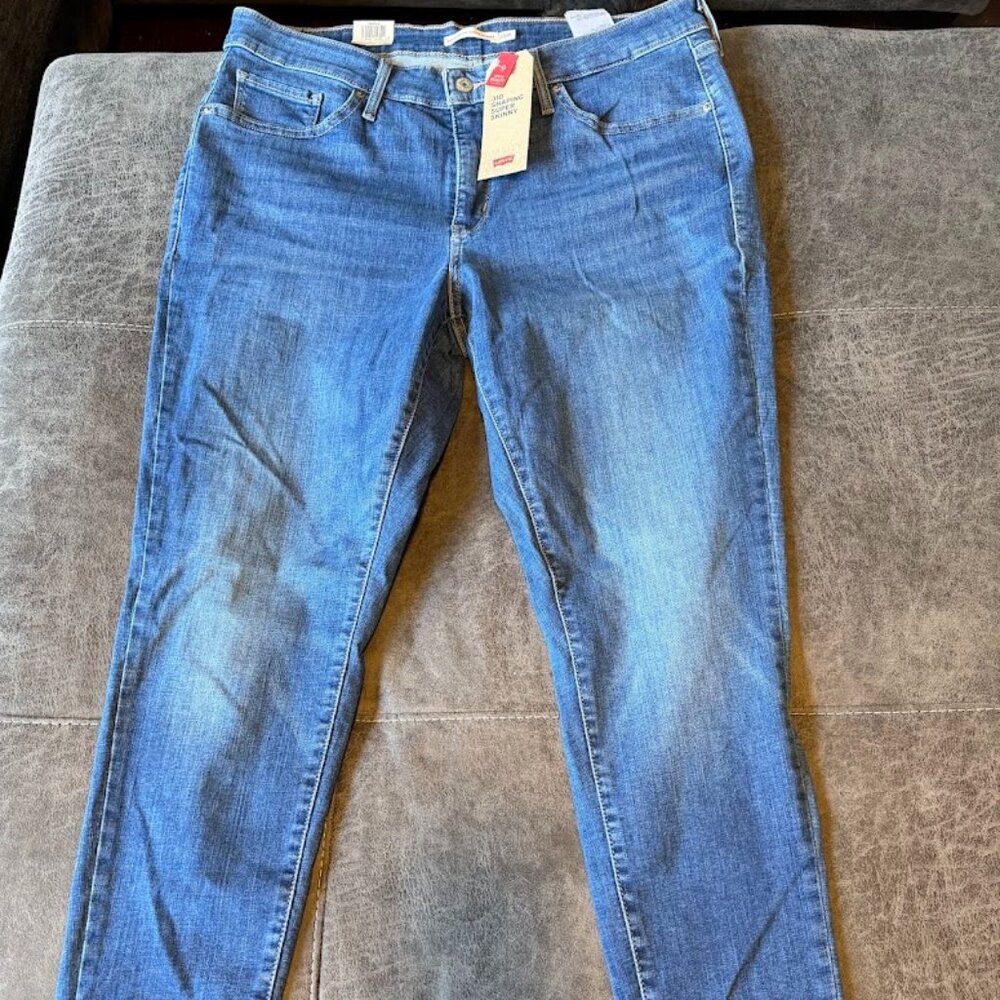 Levi's 310 Super Skinny Shaping Jeans